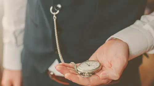 Orologi da taschino: quali modelli scegliere e come indossarli